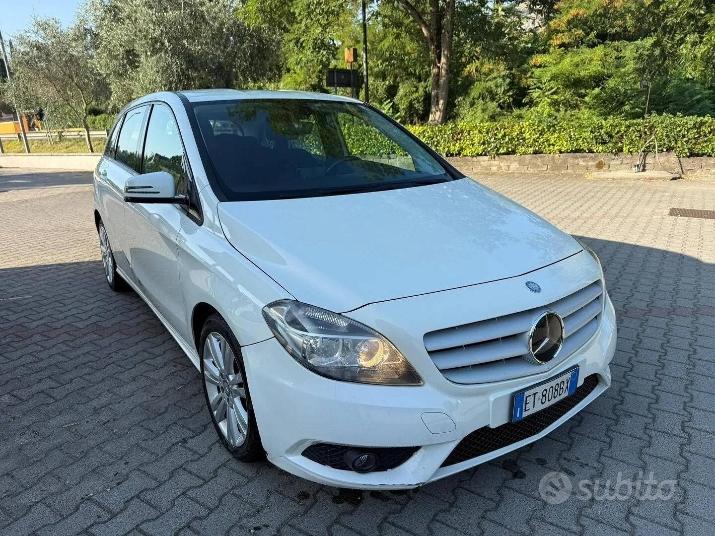 Mercedes-Benz B 2013 photo 2