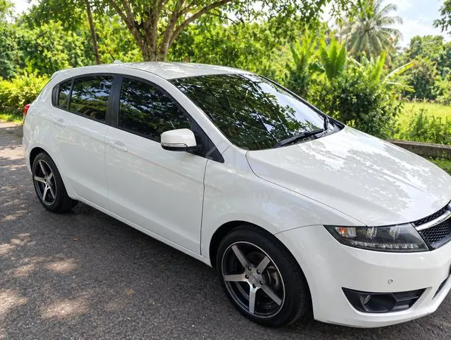 Proton Suprima S