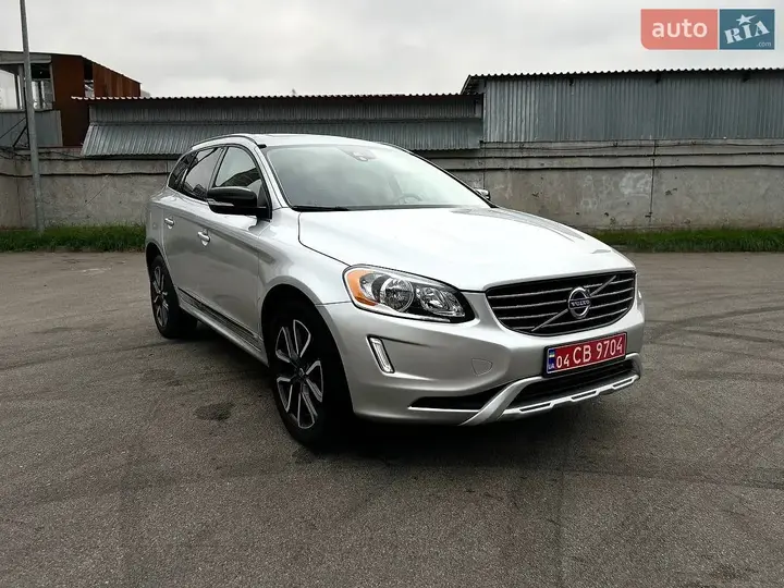 Volvo Xc60 2017 photo 2