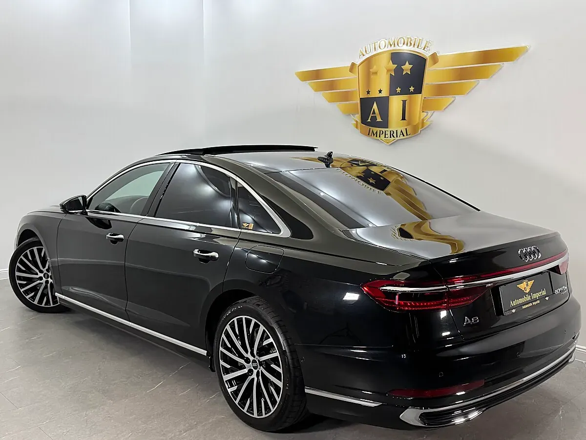 Audi A8 2023 photo 3