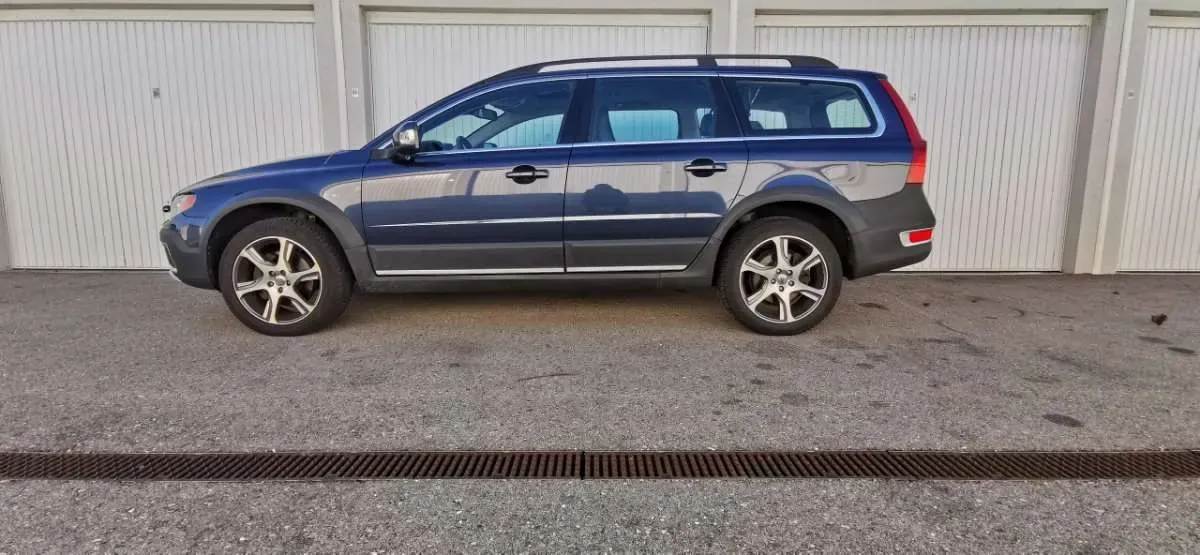 Volvo Xc70 2013 photo 2