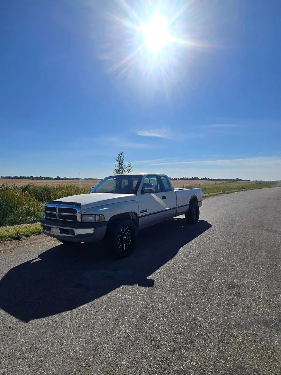 Dodge Ram 2500 1995 photo 2