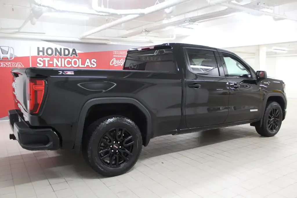 GMC Sierra 1500 2025 photo 2