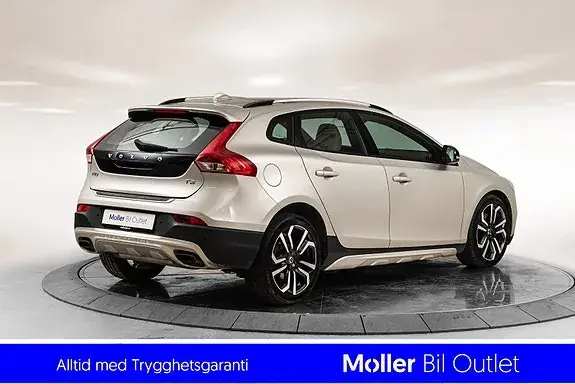 Volvo V40 Cross Country 2017 photo 4