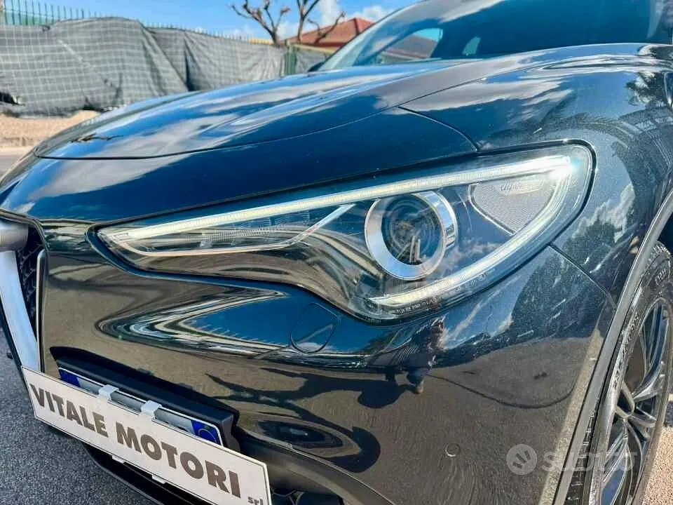 Alfa Romeo Stelvio 2019 photo 4