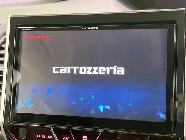 Nissan Serenade 2017 photo 3