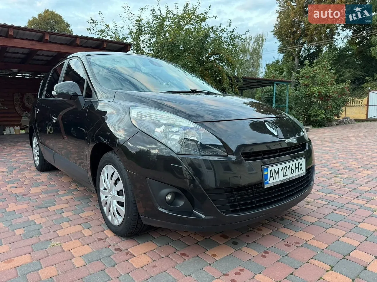 Renault Grand Scenic 2010 photo 3