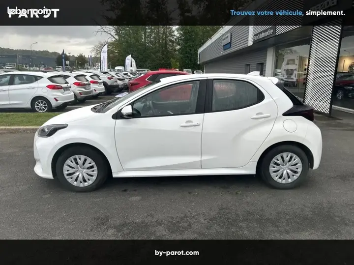 Mazda 2 2024 photo 2