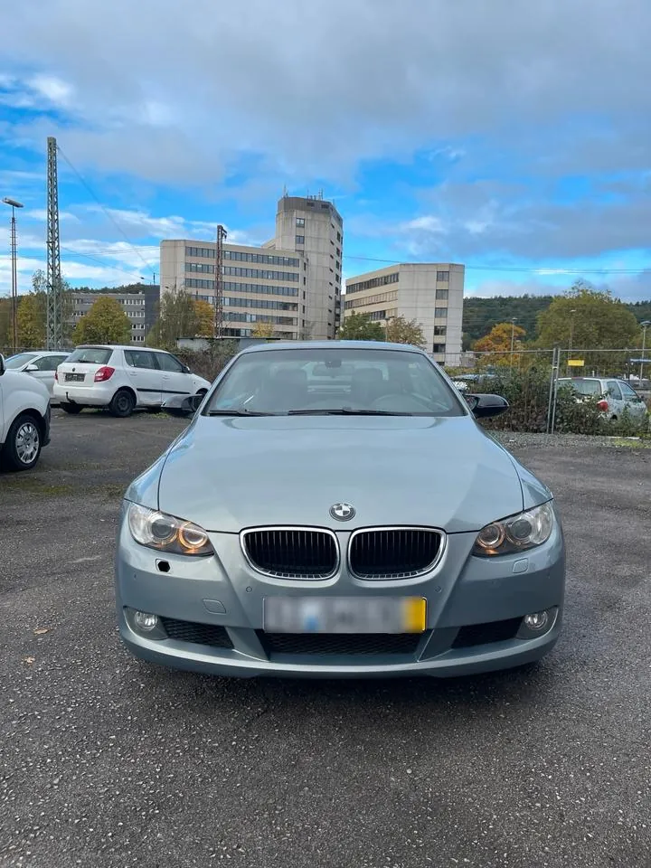 BMW 320I