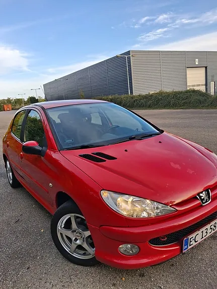 Peugeot 206