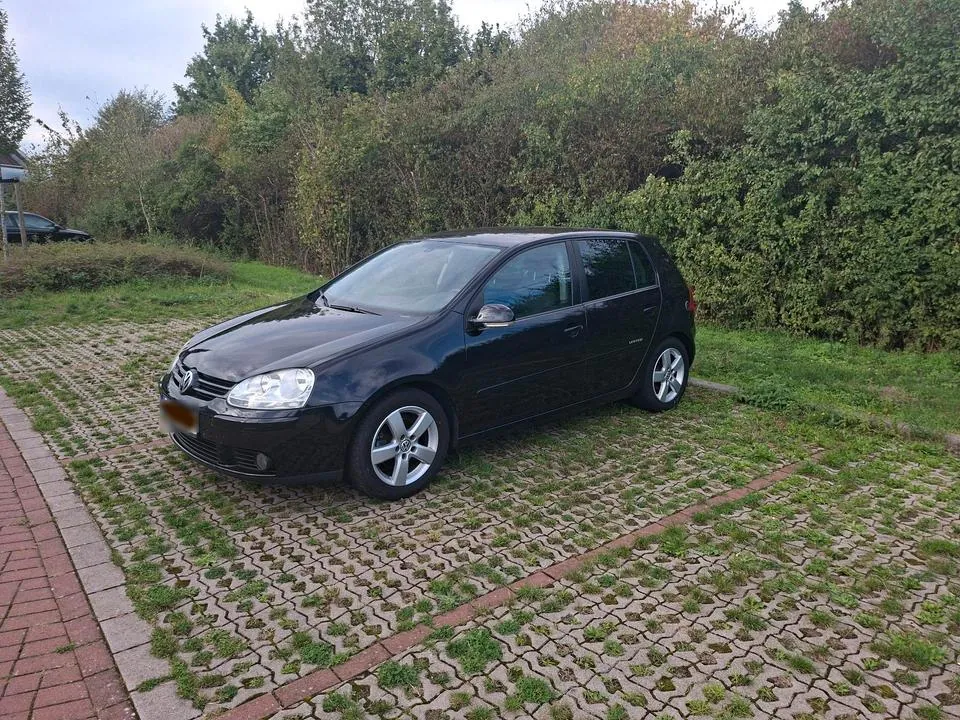 Volkswagen Golf V