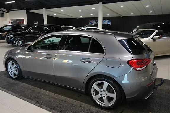 Mercedes-Benz A180 2019 photo 3