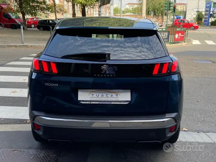 Peugeot 3008 2022 photo 5