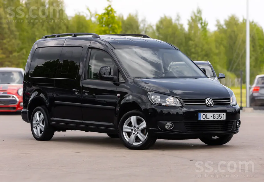Volkswagen Caddy Maxi Kombi 2013 photo 3