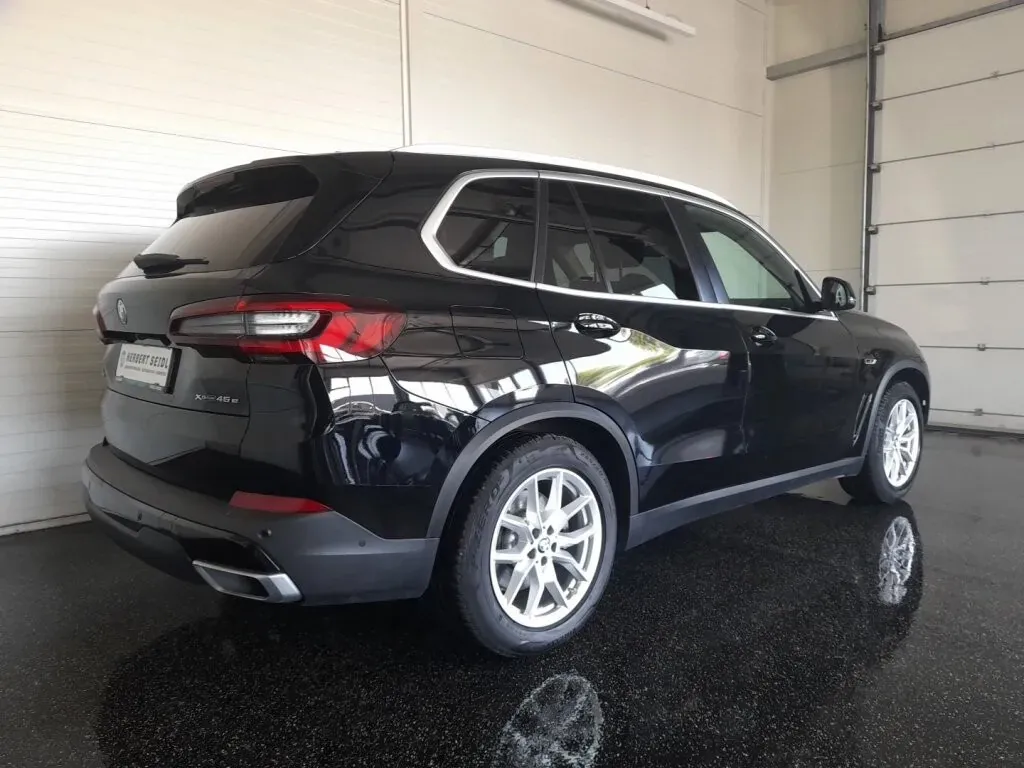 BMW X5 2022 photo 2
