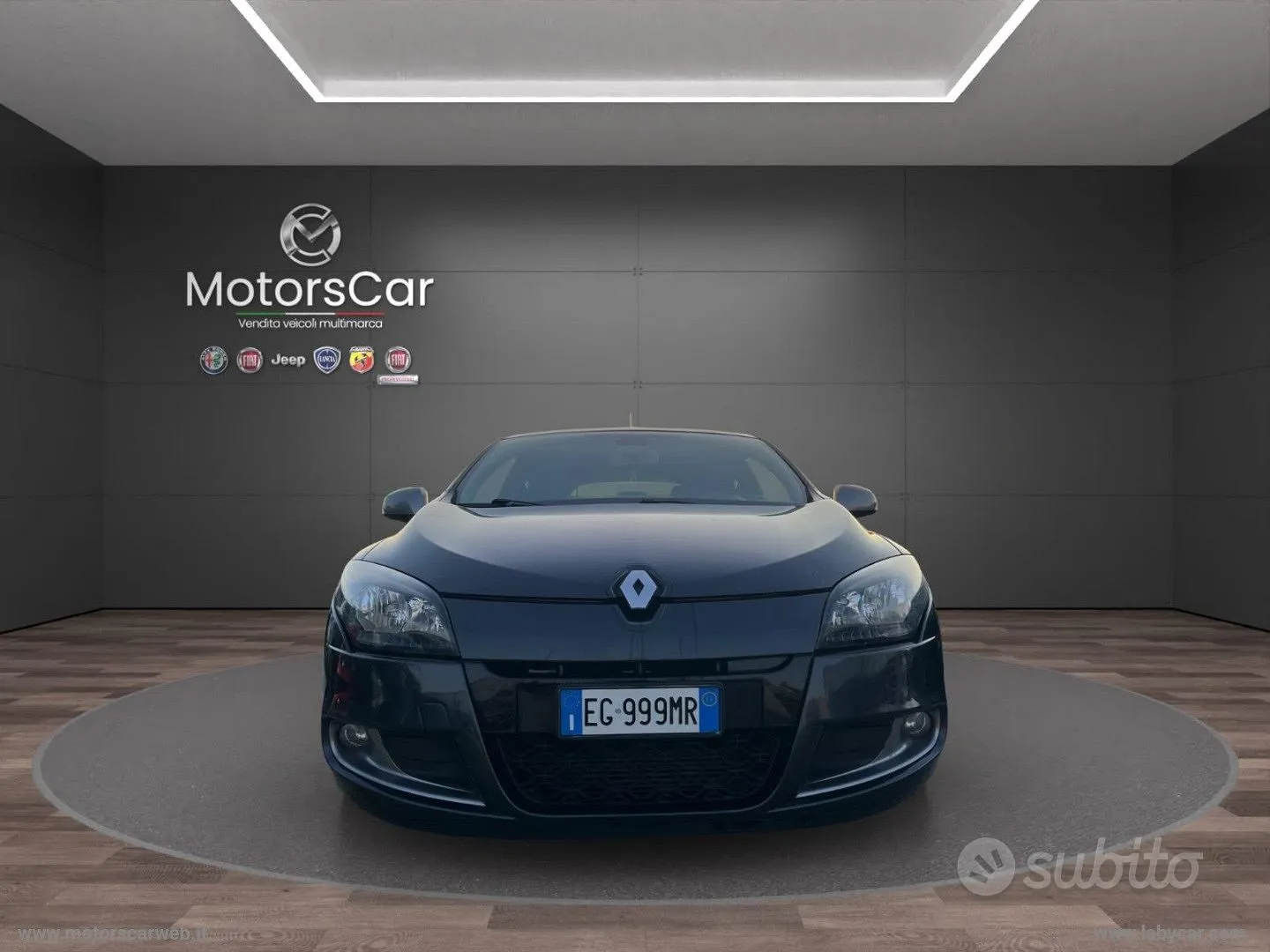 Renault Megane 2011 photo 2