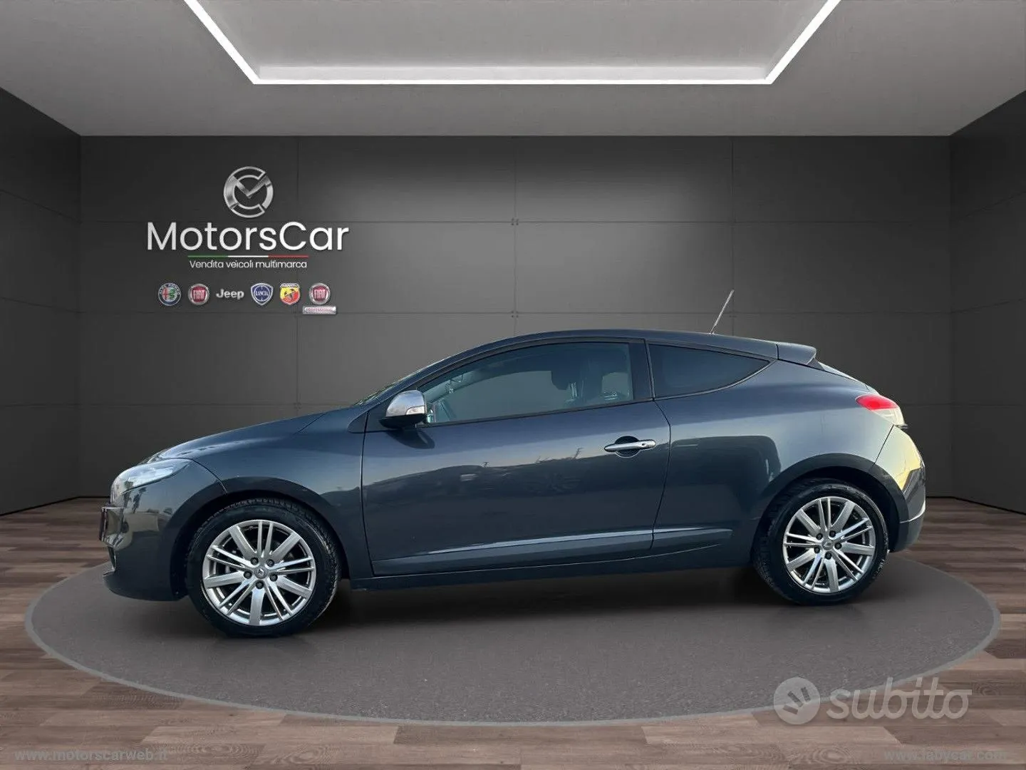 Renault Megane 2011 photo 4