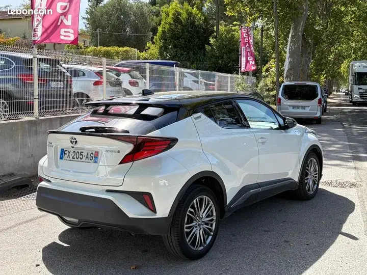 Toyota C-Hr 2021 photo 4