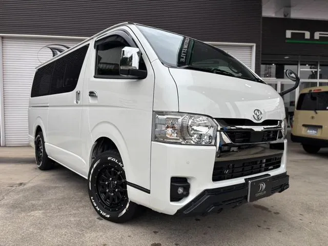 Toyota Hiace 2024 photo 5
