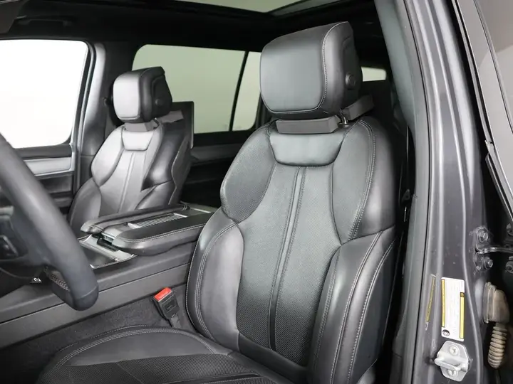 Jeep Wagoneer 2023 photo 5