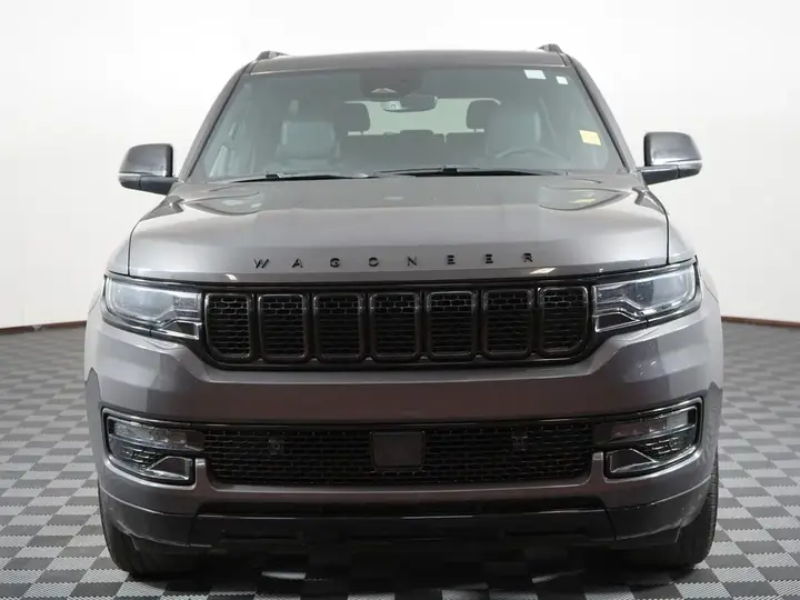 Jeep Wagoneer 2023 photo 3
