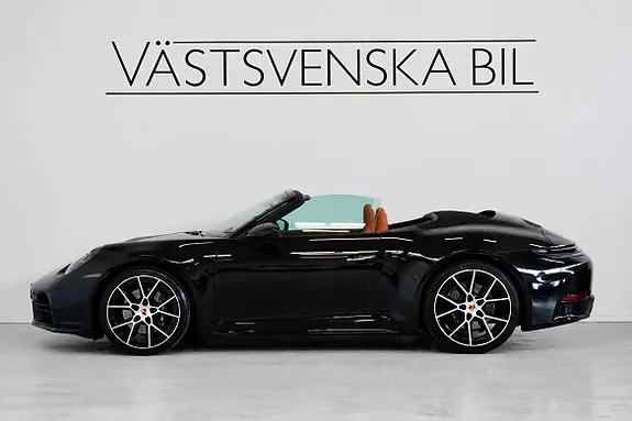 Porsche 911 Carrera 2025 photo 2
