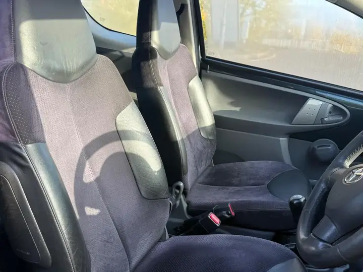 Toyota Aygo 2011 photo 4