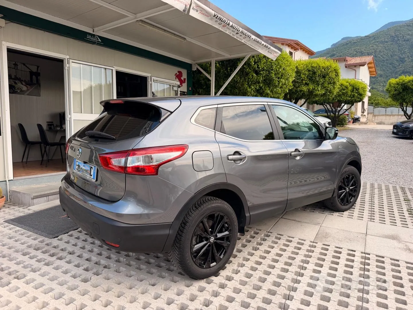Nissan Qashqai 2015 photo 4