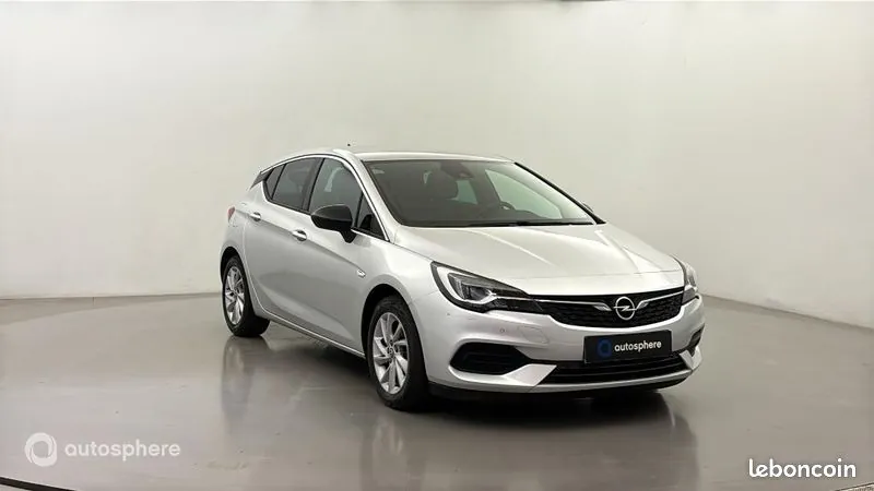 Opel Astra 2021 photo 3