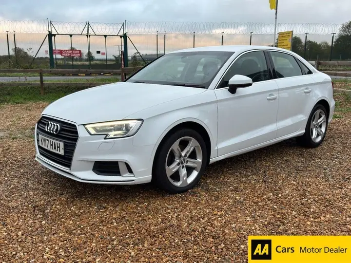 Audi A3 2017 photo 3