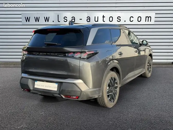 Peugeot 5008 2025 photo 4