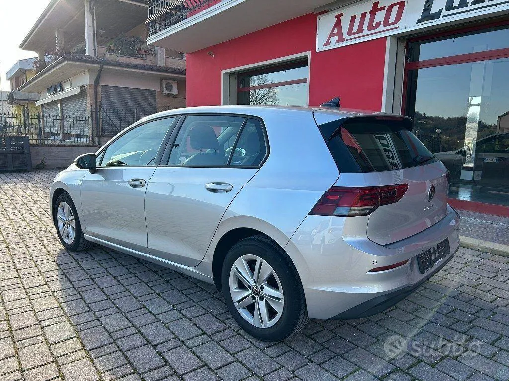 Volkswagen Golf 2023 photo 4