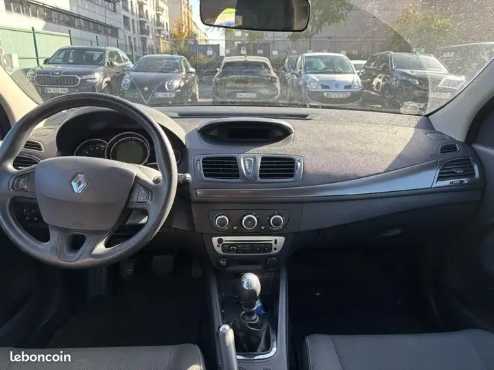 Renault Megane 2014 photo 3