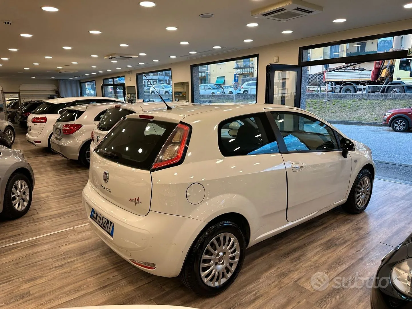 Fiat Punto 2014 photo 4