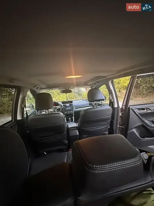 Subaru Forester 2014 photo 4