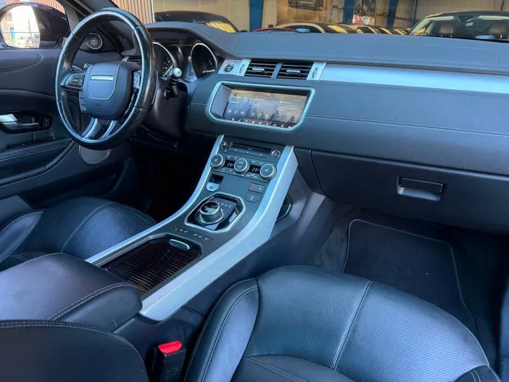 Land Rover Range Rover Evoque 2017 photo 3