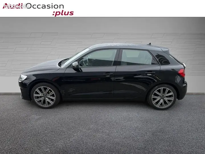 Audi A1 2023 photo 2