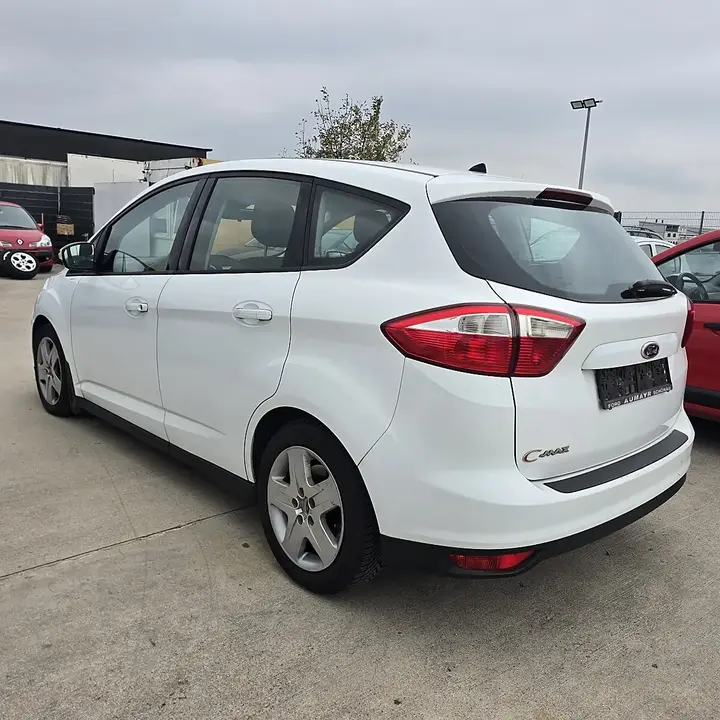 Ford C-Max 2014 photo 3