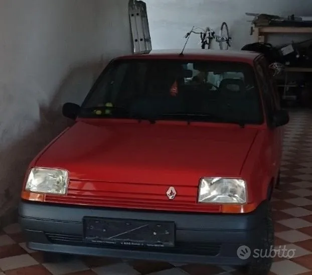 Renault 5 2026 photo 2