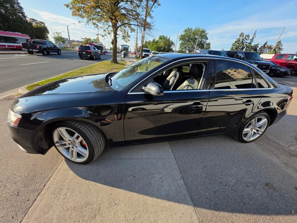 Audi A4 2013 photo 2