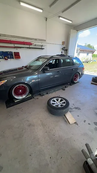 BMW 520D 2009 photo 4