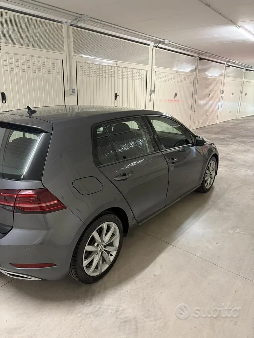 Volkswagen Golf 2018 photo 2
