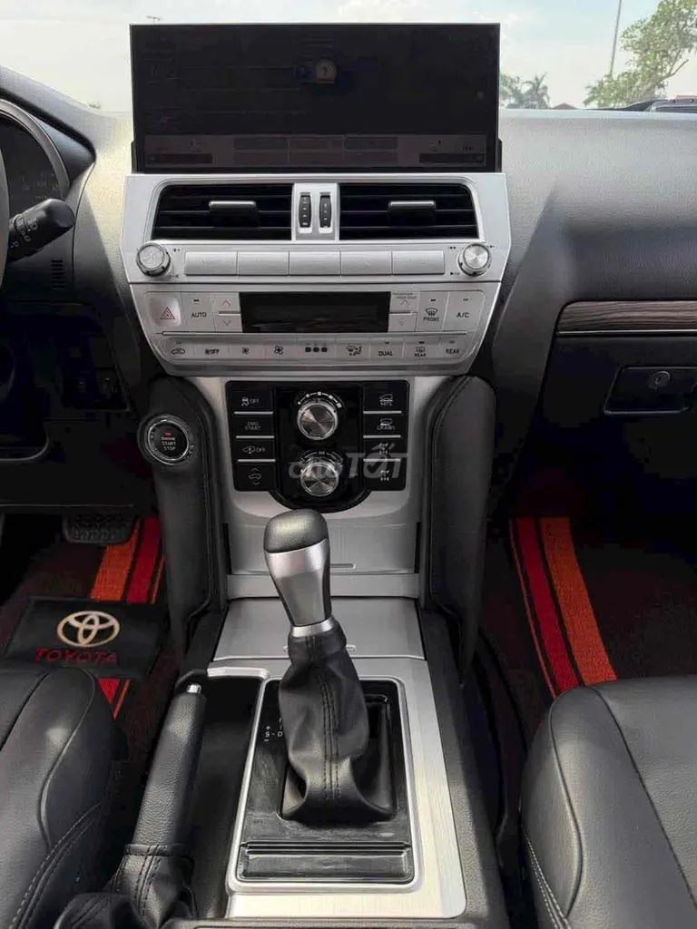Toyota Prado 2014 photo 2