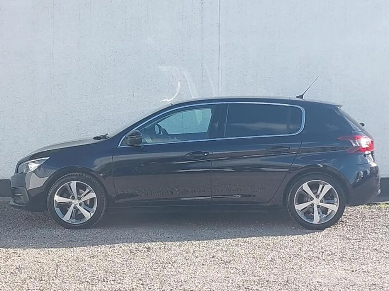 Peugeot 308 2019 photo 4