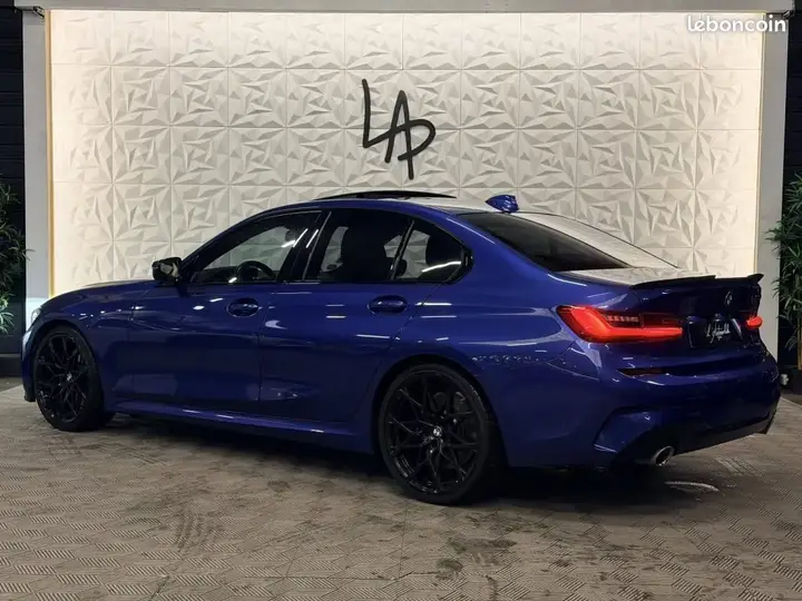 BMW Série 3 2019 photo 2