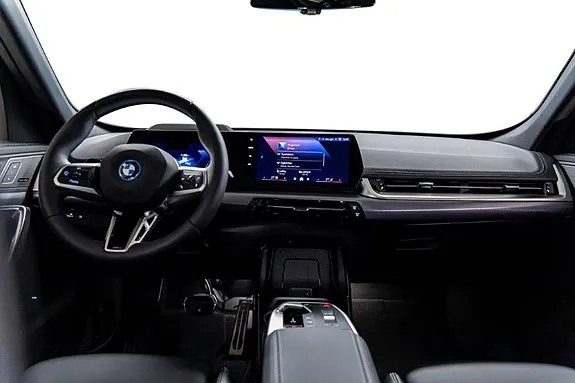 BMW Ix1 2027 photo 4