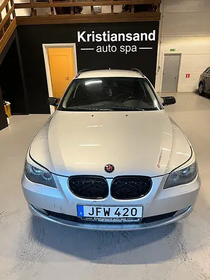 BMW 523I 2007 photo 2