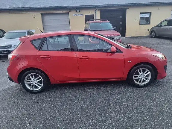 Mazda 3 2011 photo 4