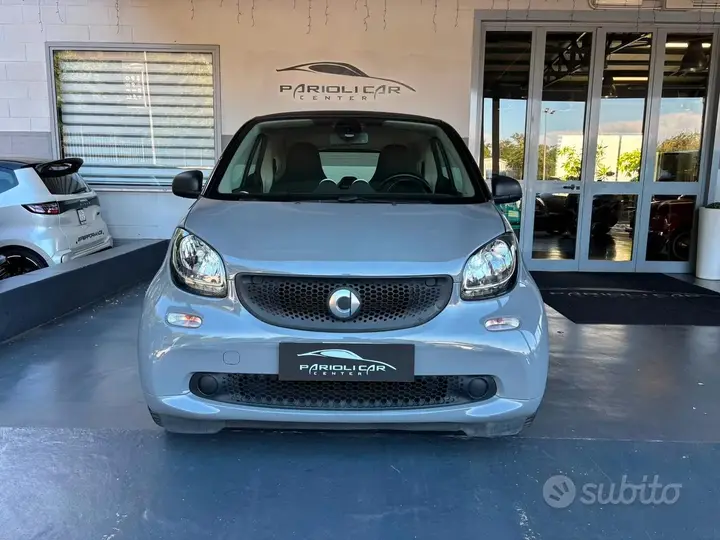 Smart Fortwo 2015 photo 2