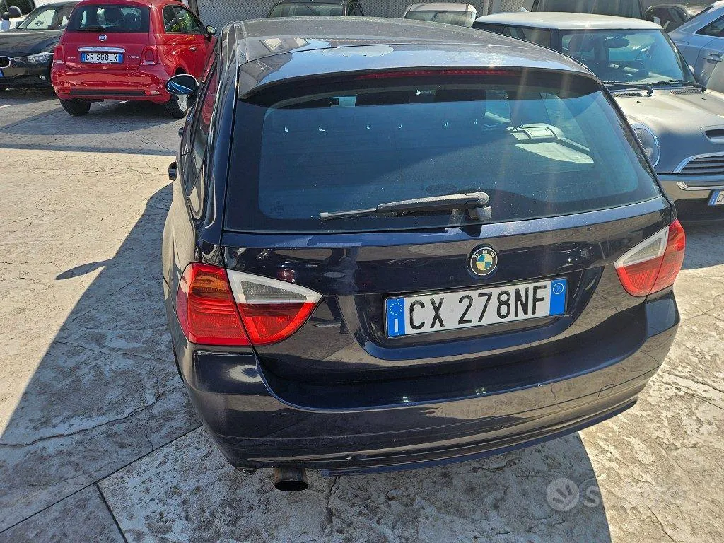 BMW 3 Series 2005 photo 5